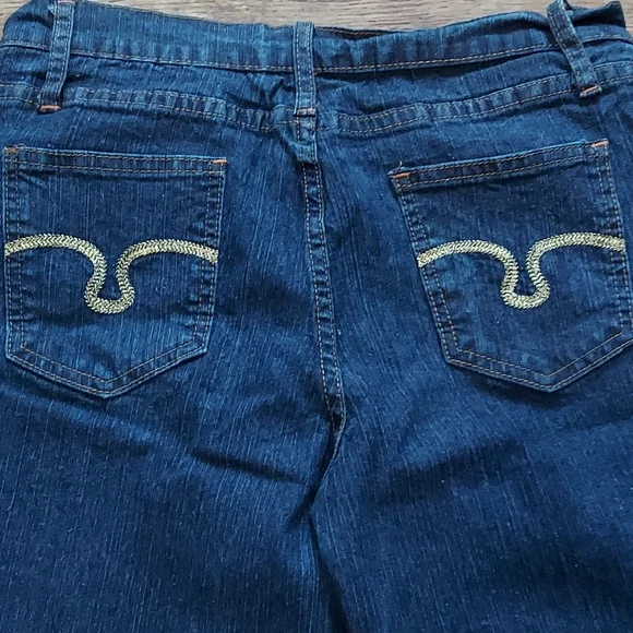 Pants - Picture 6 of 16